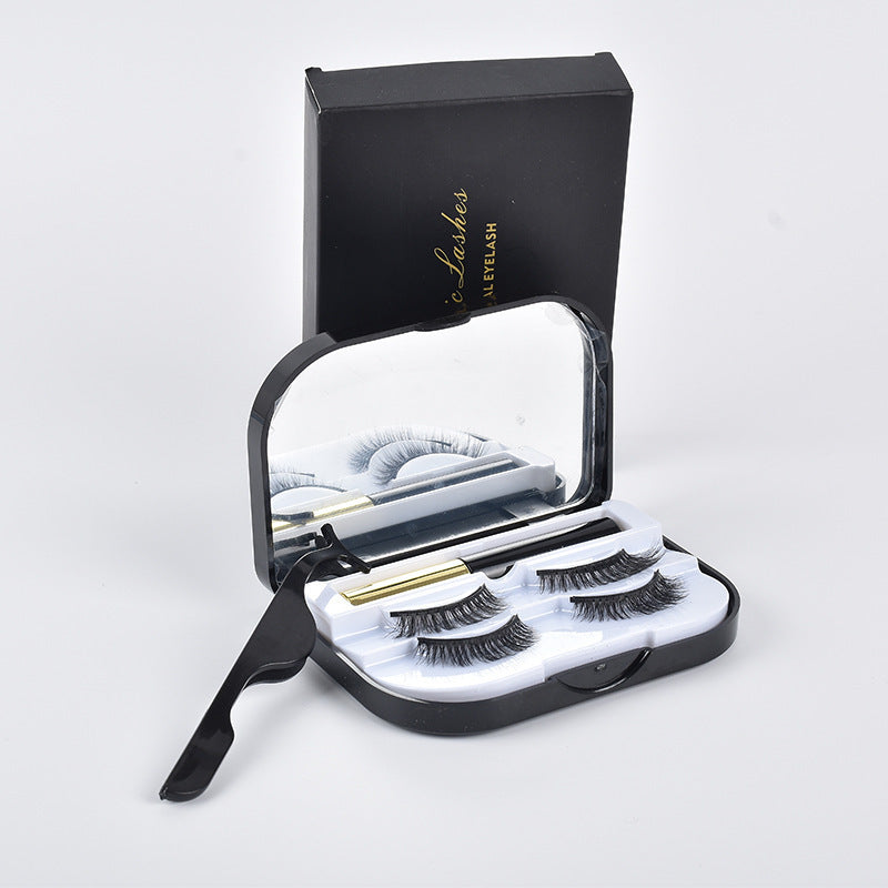 Two Pairs Of Magnetic Eyeliner And Eyelashes Gift Set